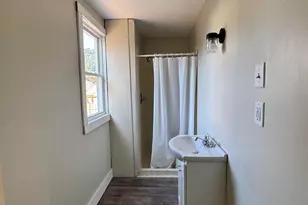 211 Mardell Pl SW, Grand Rapids, MI 49504 - Photo 12