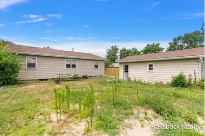 558 S Union Street, Sparta, MI 49345 - Photo 6