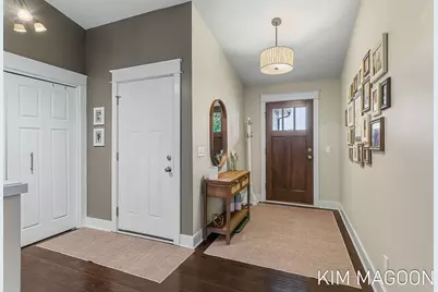 12569 Canterbury Court, Grand Haven, MI 49417 - Photo 4