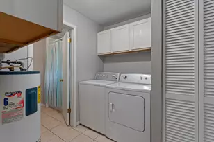 70324 Fairfield Dr, Edwardsburg, MI 49112 - Photo 8