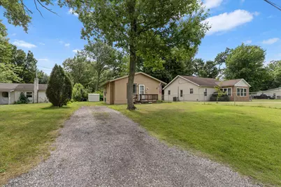 70324 Fairfield Drive, Edwardsburg, MI 49112 - Photo 10