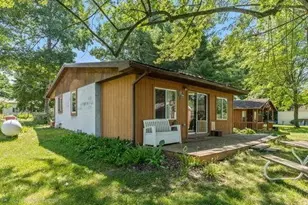 22713 Pogy Lake Dr, Evart, MI 49631 - Photo 4