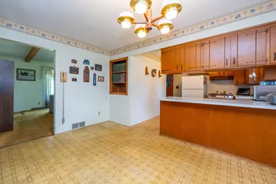 5432 S Roosevelt Road, Stevensville, MI 49127 - Photo 10