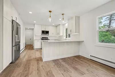 4043 Clearview Street NE, Grand Rapids, MI 49546 - Photo 6