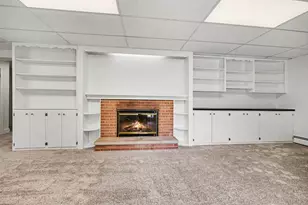 4043 Clearview St NE, Grand Rapids, MI 49546 - Photo 26
