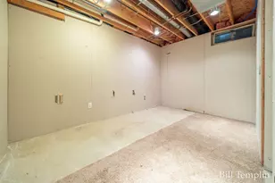 5641 Barcroft Dr SW, Wyoming, MI 49418 - Photo 26