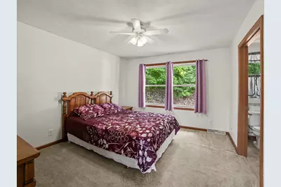218 Devonwood Drive, Shelby, MI 49455 - Photo 10