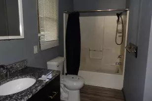 39 Troy St, Battle Creek, MI 49037 - Photo 12