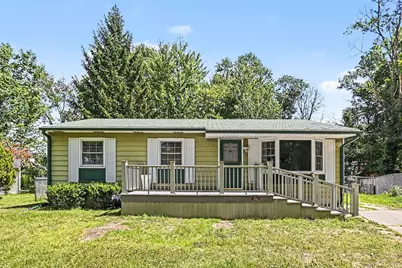 234 Trinity Circle, Lansing, MI 48911 - Photo 2