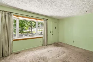 234 Trinity Cir, Lansing, MI 48911 - Photo 6