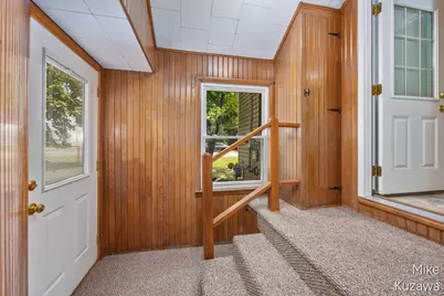 3901 Suburban Shores Drive NE, Grand Rapids, MI 49525 - Photo 24
