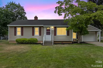 3901 Suburban Shores Drive NE, Grand Rapids, MI 49525 - Photo 1