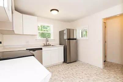1112 Washburn Avenue, Kalamazoo, MI 49048 - Photo 14