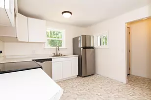 1112 Washburn Ave, Kalamazoo, MI 49048 - Photo 14