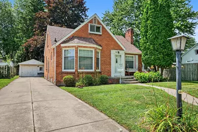 170 Eastman Street, Mount Clemens, MI 48043 - Photo 2