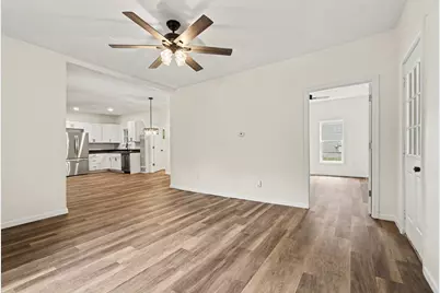 112 S Irving Street, Greenville, MI 48838 - Photo 4