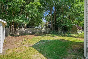 112 S Irving St, Greenville, MI 48838 - Photo 18