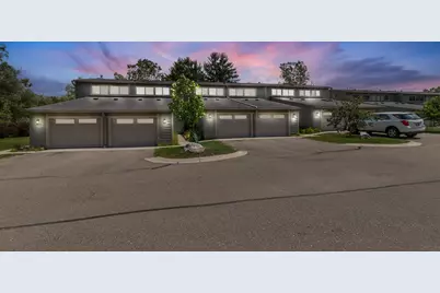 690 Peninsula Court, Ann Arbor, MI 48105 - Photo 1