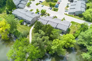 690 Peninsula Ct, Ann Arbor, MI 48105 - Photo 46