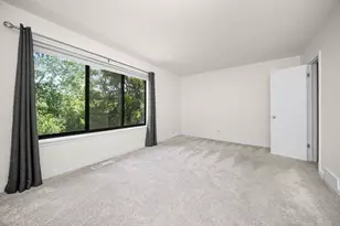 690 Peninsula Ct, Ann Arbor, MI 48105 - Photo 26