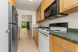 690 Peninsula Ct, Ann Arbor, MI 48105 - Photo 18
