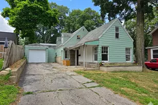 303 Orchard St, Dowagiac, MI 49047 - Photo 2