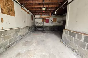 303 Orchard St, Dowagiac, MI 49047 - Photo 24