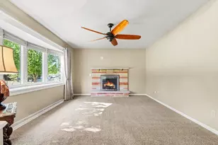 8546 Dolphin St, Portage, MI 49024 - Photo 6