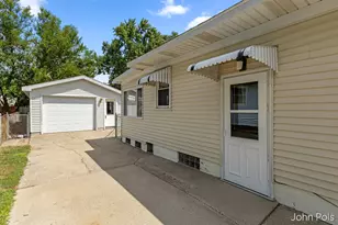 247 43rd St SW, Grand Rapids, MI 49548 - Photo 16
