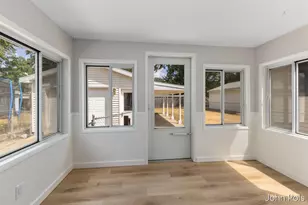 247 43rd St SW, Grand Rapids, MI 49548 - Photo 8