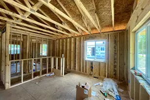 751 Tomlinson St, Jackson, MI 49203 - Photo 2