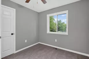 751 Tomlinson St, Jackson, MI 49203 - Photo 18