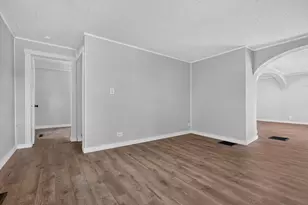175 S Howell St, Hillsdale, MI 49242 - Photo 6