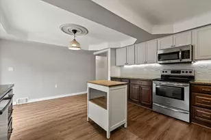 349 Nesbit Ln, Rochester Hills, MI 48309 - Photo 18