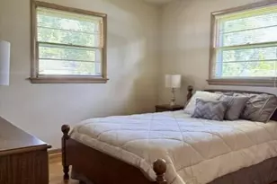 2397 Blodgett St, Muskegon, MI 49441 - Photo 36