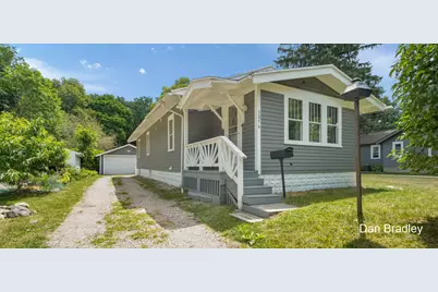 3056 Effie Place NE, Grand Rapids, MI 49505 - Photo 2