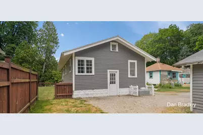 3056 Effie Place NE, Grand Rapids, MI 49505 - Photo 40