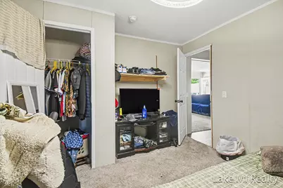 357 S Hardwick Drive SW, Grand Rapids, MI 49548 - Photo 10