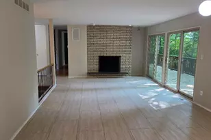 29204 Summerwood Rd, Farmington Hills, MI 48334 - Photo 6