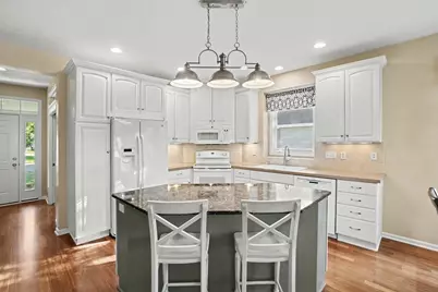 6028 Heritage Meadow Drive, Holland, MI 49423 - Photo 6