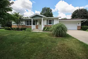 246 S Nottawa St, Mendon, MI 49072 - Photo 1