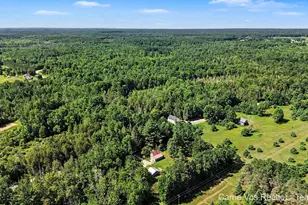 3251 E 46 Rd, Cadillac, MI 49601 - Photo 32