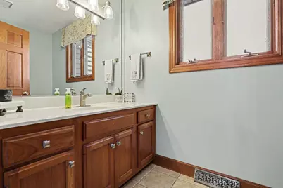 2390 Sycamore Path, Saint Joseph, MI 49085 - Photo 20
