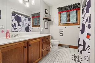 2390 Sycamore Path, Saint Joseph, MI 49085 - Photo 30