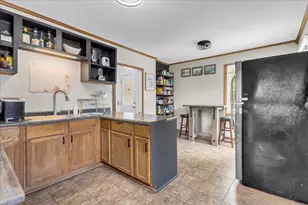 1003 Merritt St SE, Grand Rapids, MI 49507 - Photo 10