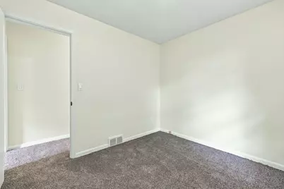 1711 SW Royal Oak Street SW, Wyoming, MI 49519 - Photo 20