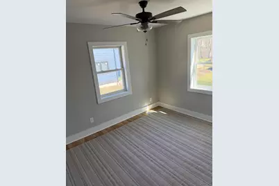 721 W Michigan Street, New Buffalo, MI 49117 - Photo 12