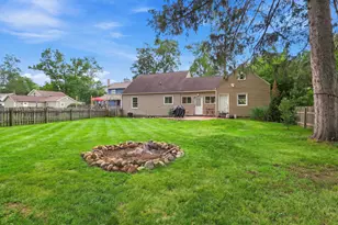 617 East St, Three Rivers, MI 49093 - Photo 24