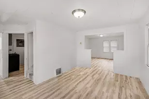 8478 E Michigan Ave, Galesburg, MI 49053 - Photo 4