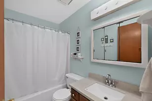 68441 N Channel Pkwy, Edwardsburg, MI 49112 - Photo 18